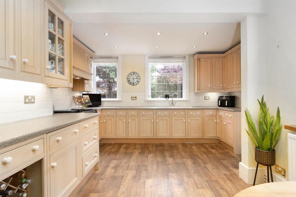 Bilton Rise, Rugby (14).jpg