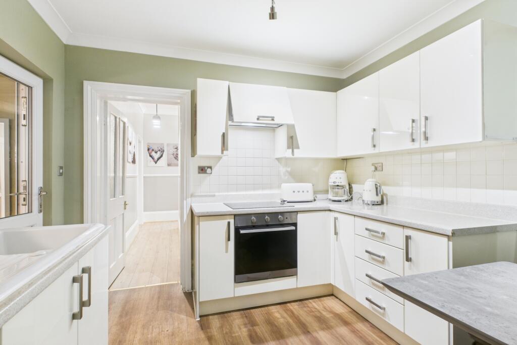 EweMove Spalding - Pinchbeck Rd - Kitchen