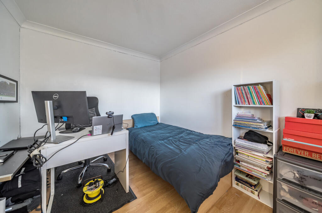 1395362-13-695bdd...