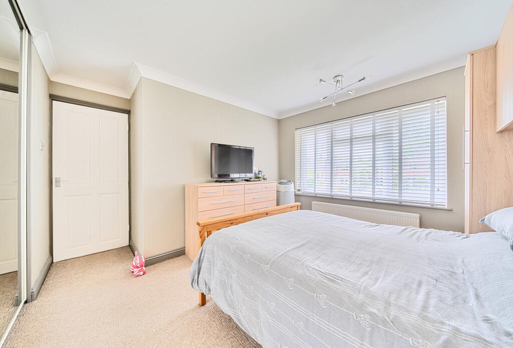 1298335-45-6831e6...