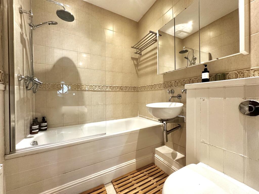 En-Suite Shower Room