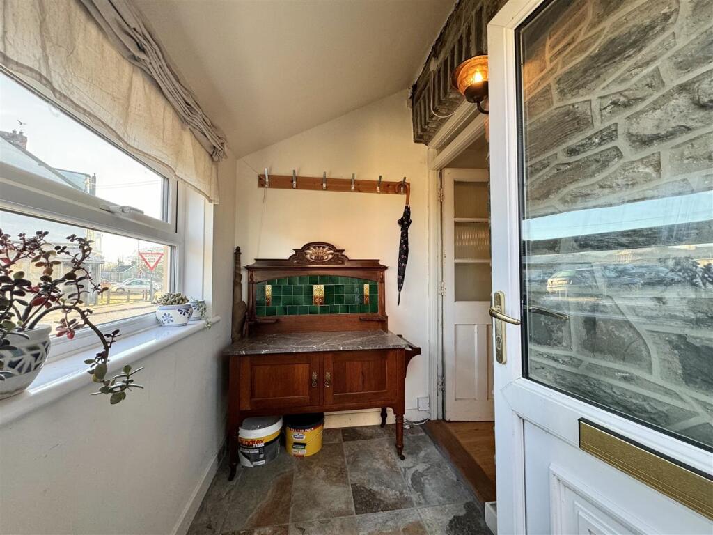 Front Entrance Porch