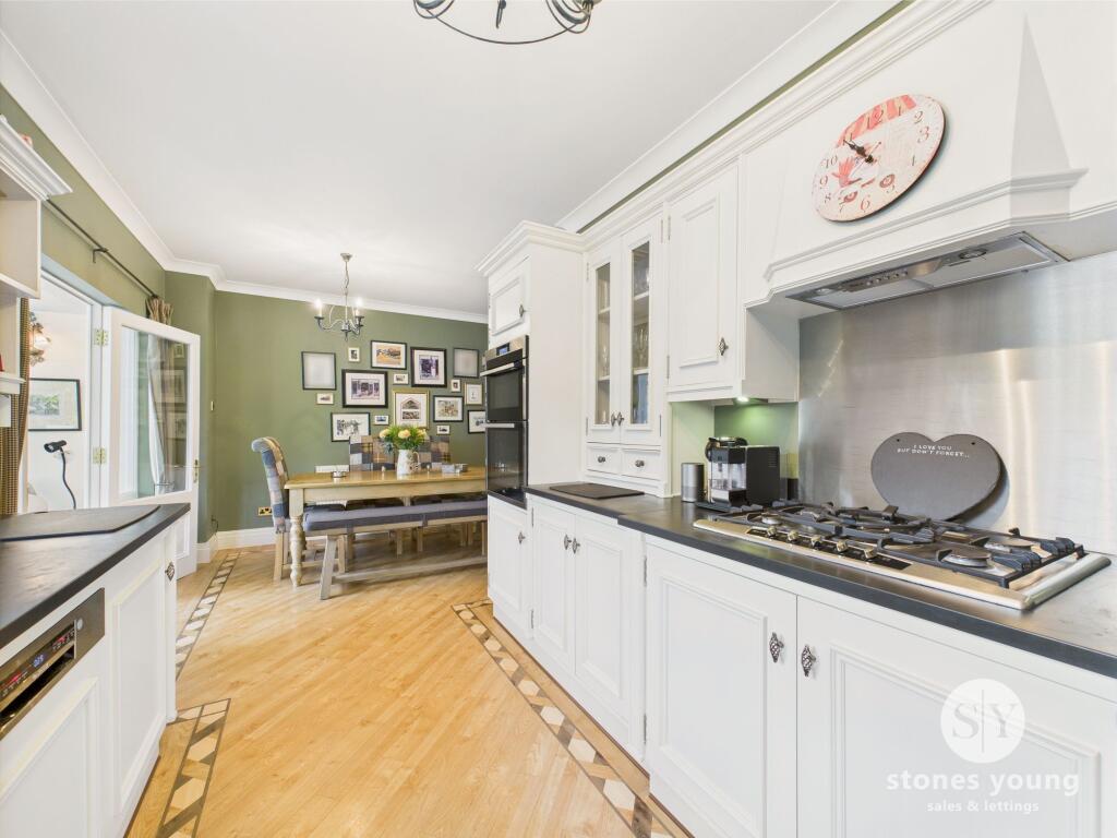 Open Dining Kitchen