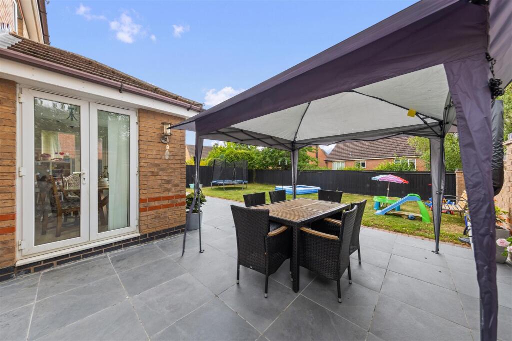 Private Rear Garden