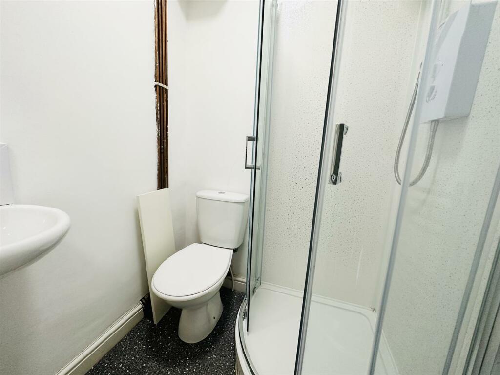 Bathroom 3
