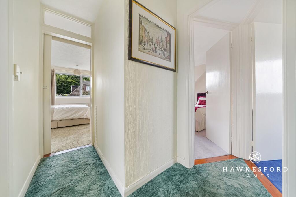 Sterling Road, Sittingbourne - First floor landing