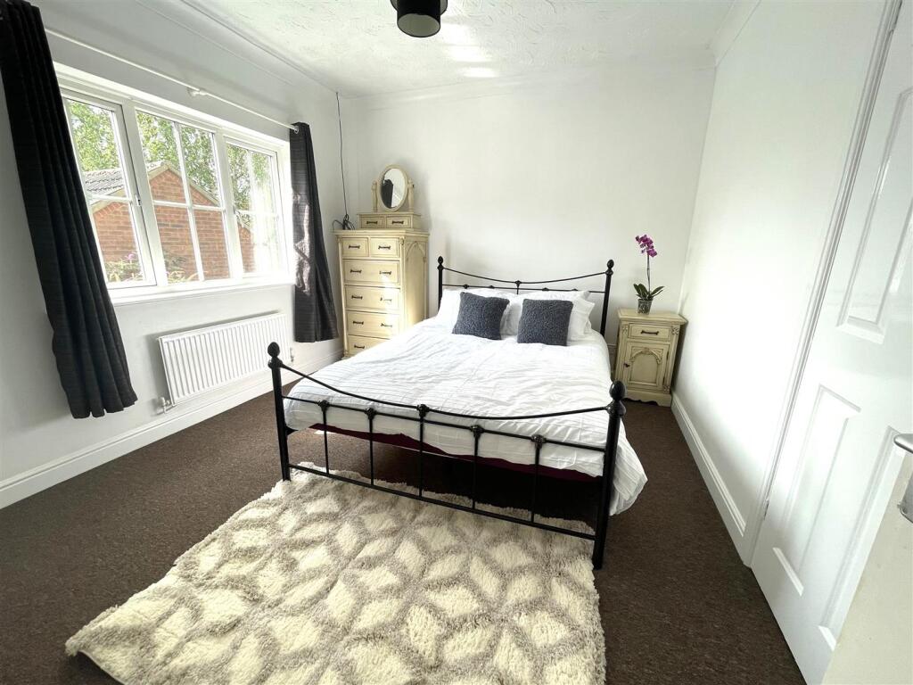 Bedroom.jpg