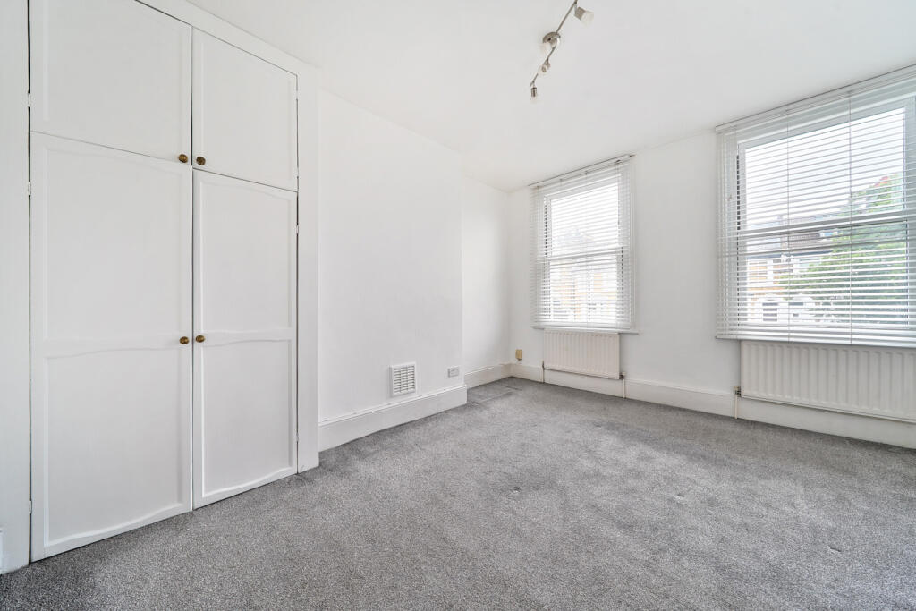 1304202-4-683efa3...