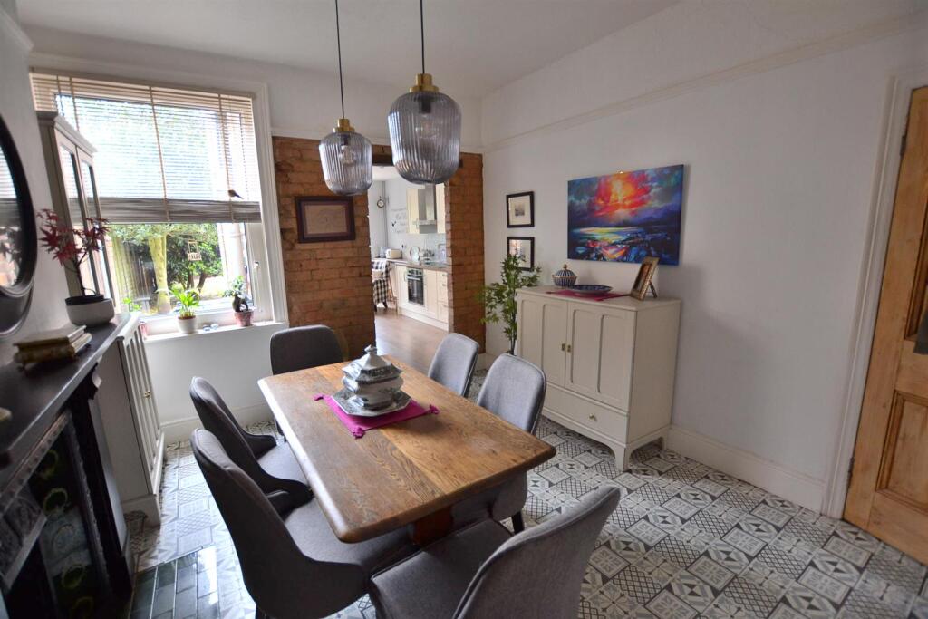 Albert Promenade (8).JPG