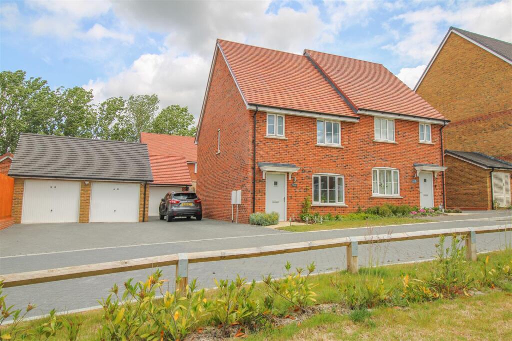 Woodward Gardens, Sawbridgeworth