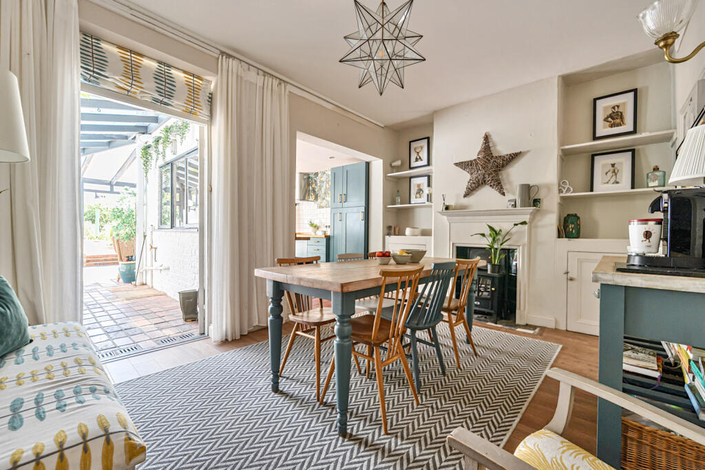 1317920-13-6867ec...