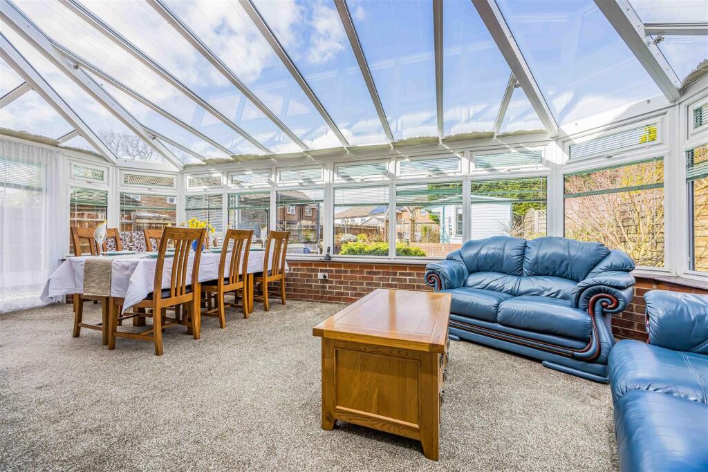 8 Topaz Grove, Waterlooville-Small-PorticoMarketin