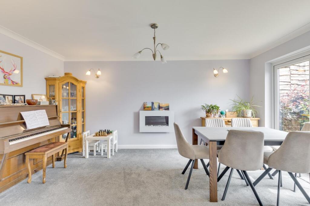 Garden Terrace 1-13.jpg