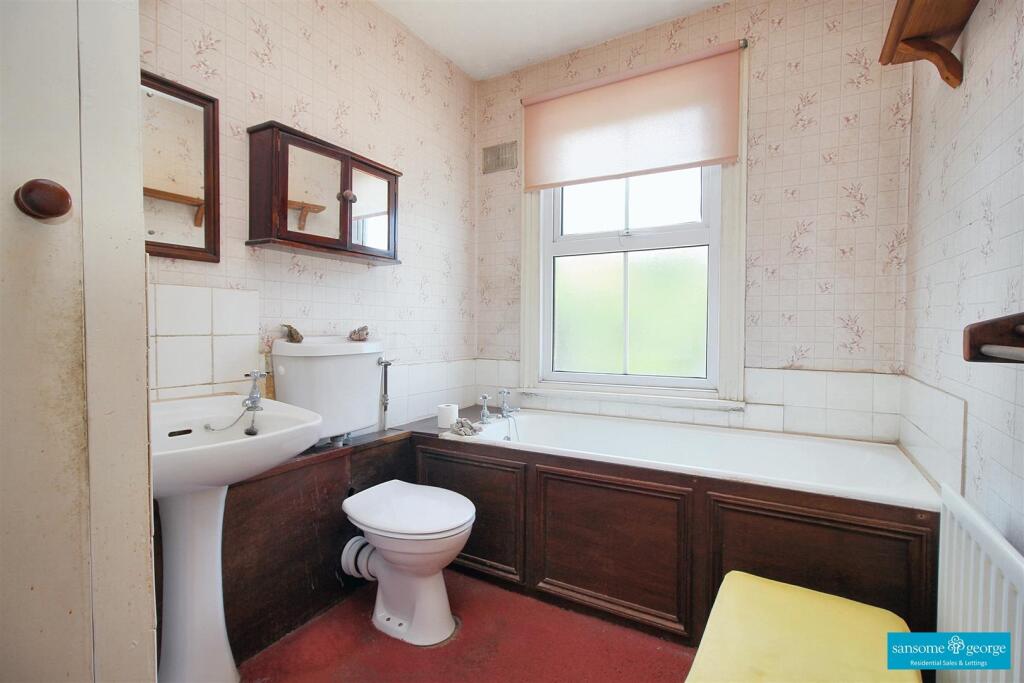 First Floor Bathroom