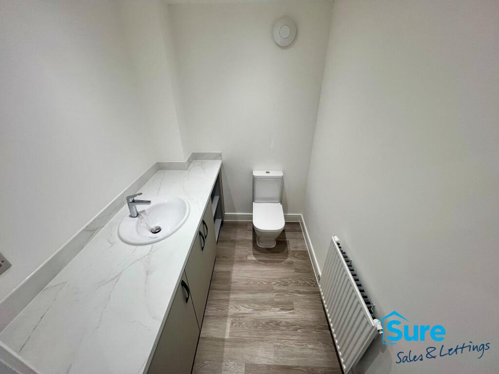 Cloakroom/utility