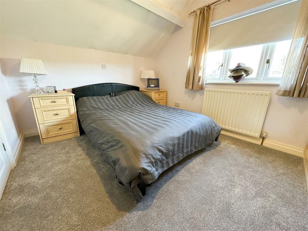 BEDROOM SIX