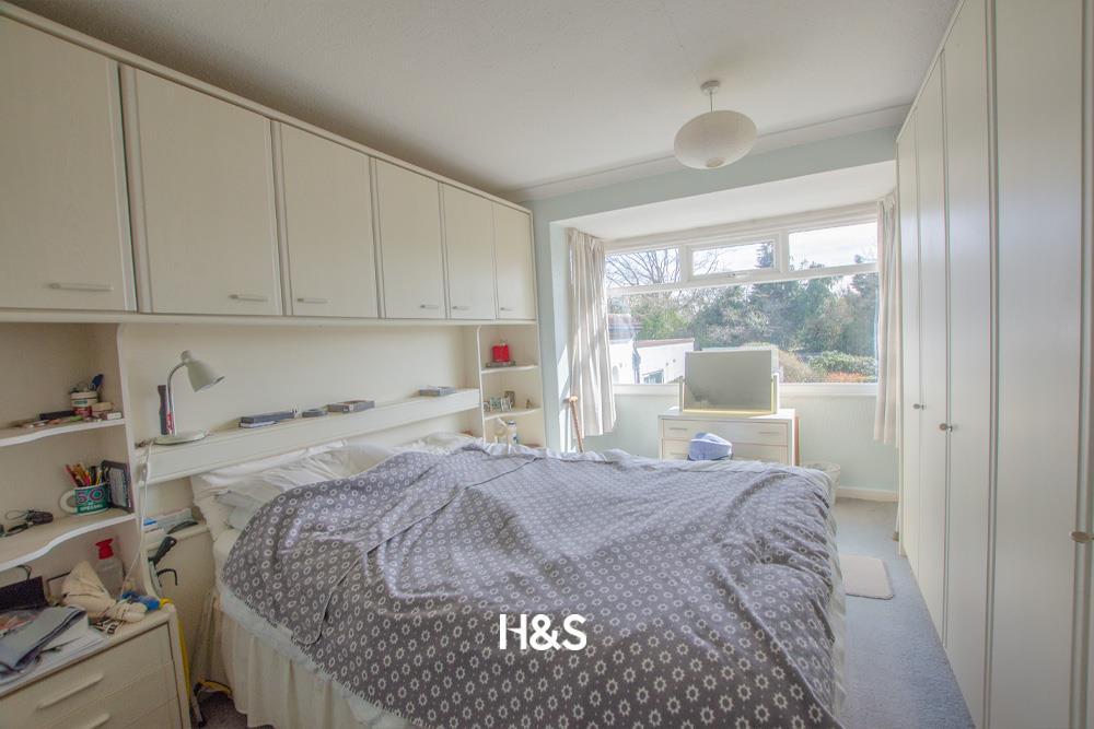57 station road - bedroom 1.jpg