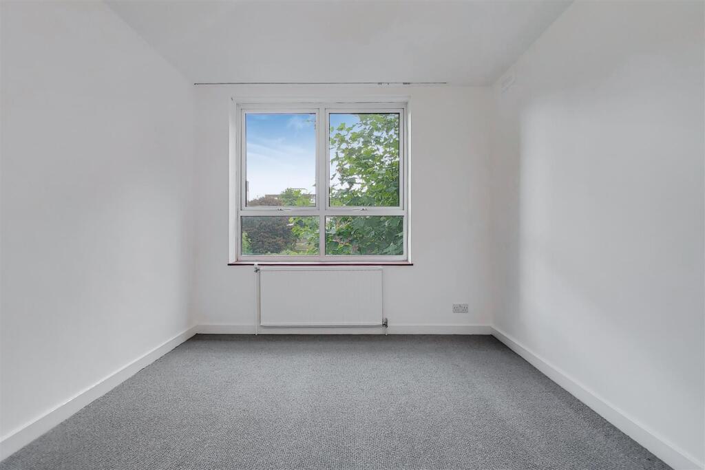 5_Master Bedroom-1.jpg