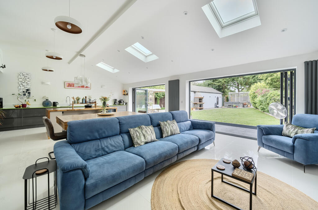 130699813684988212430b