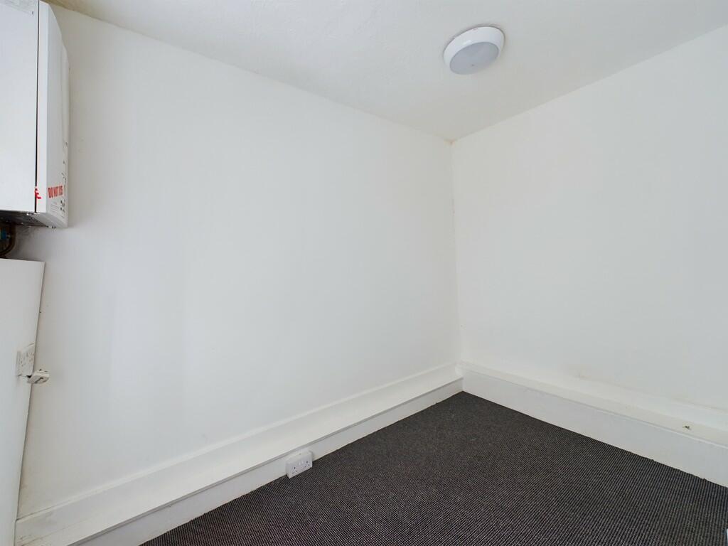 CAM02089G0-PR0324...