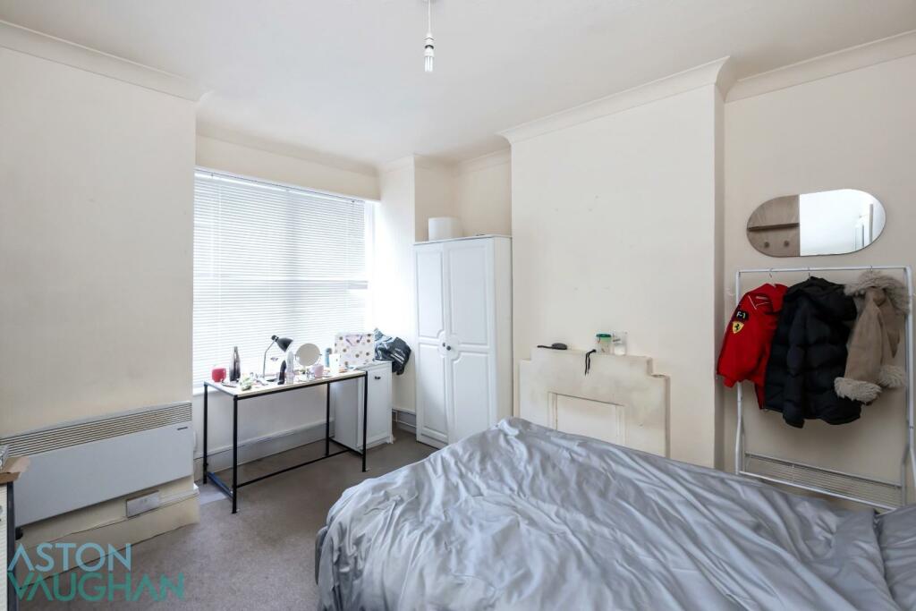 Totland Road, 23A-001.jpg