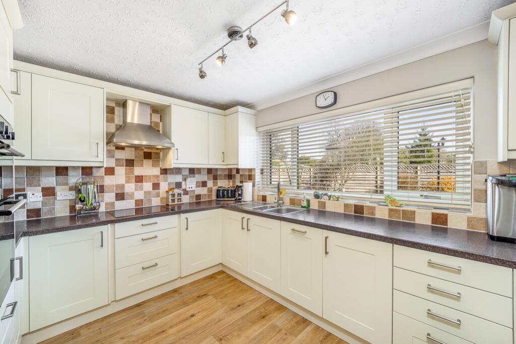 53 Wrights Lane (Sutton Bridge)-23