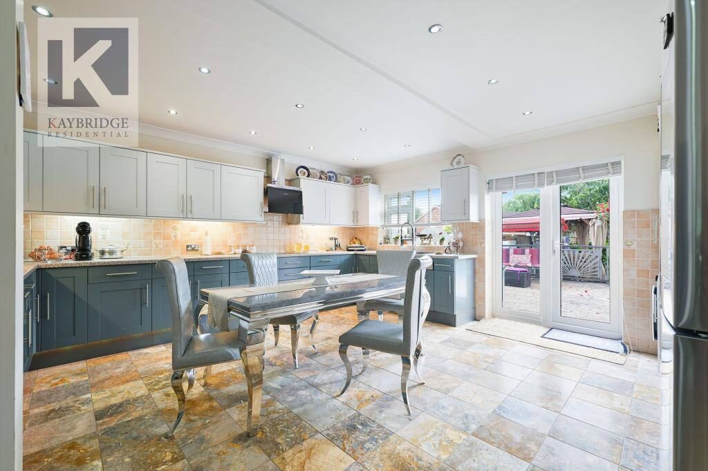 Ruxley Lane, Epsom - KT19 0HY