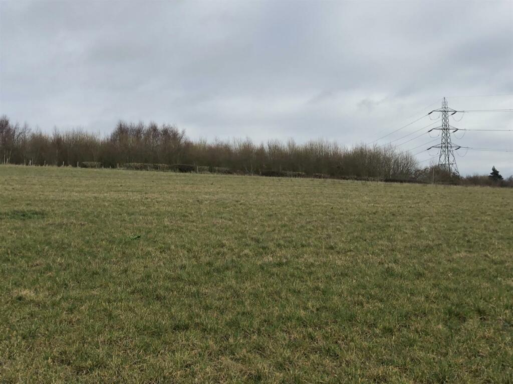 Land off Ashby Road East