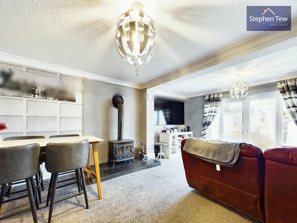 Living / Dining Room