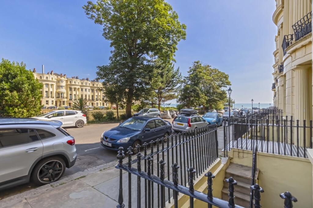 Brunswick Square_5