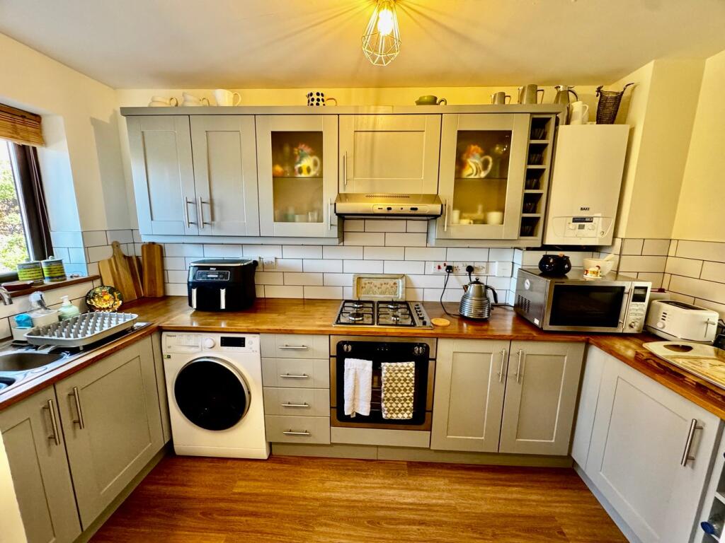 Fitted Kitchen