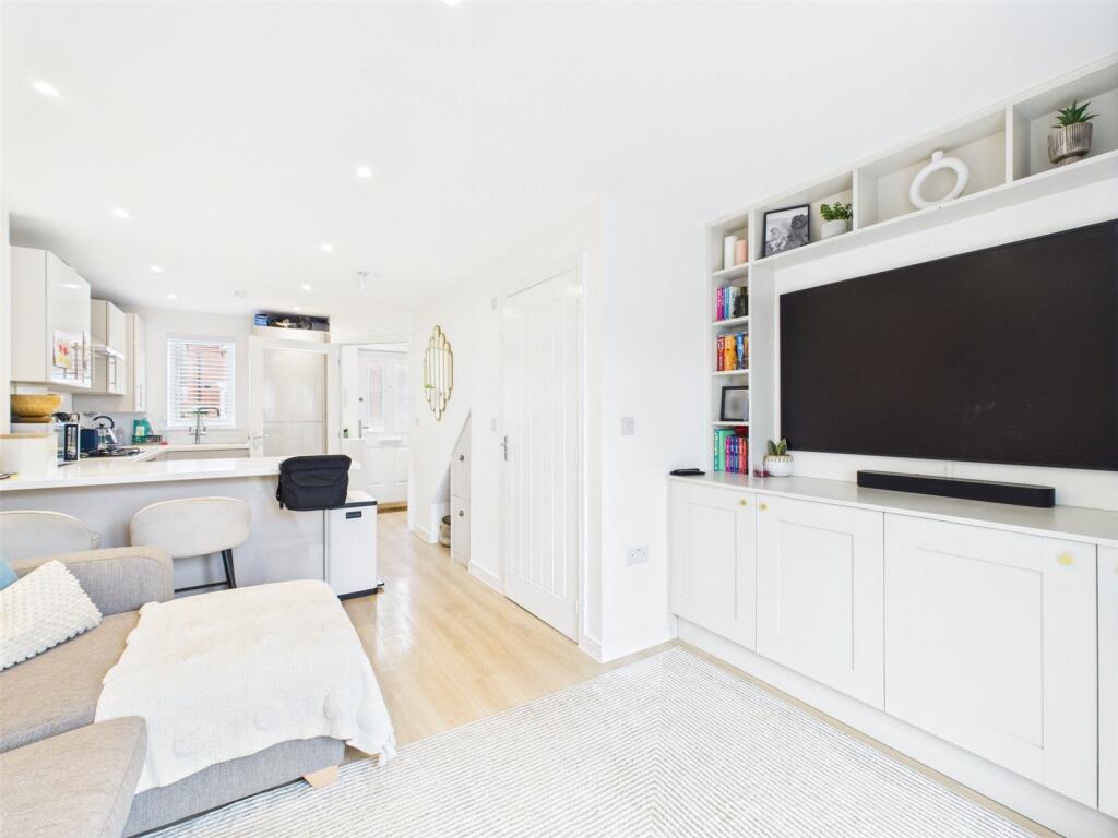 Living Area/Kitchen