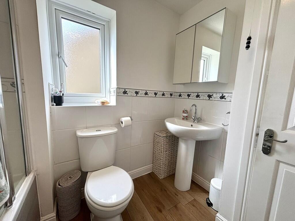 family bathroom 