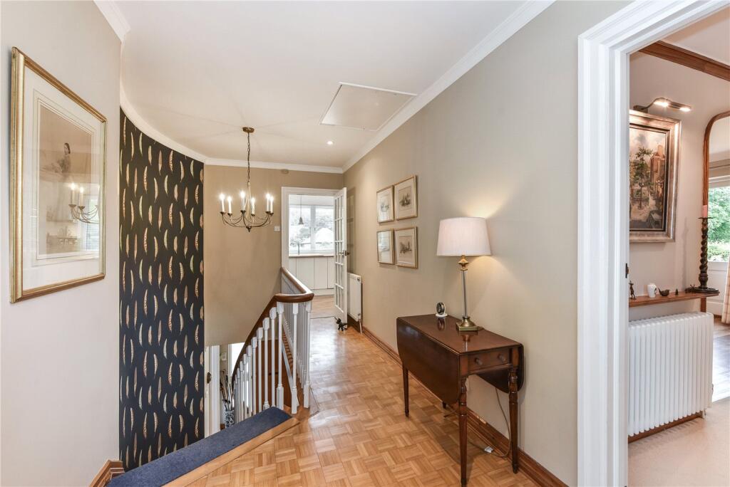 1st Floor Landing