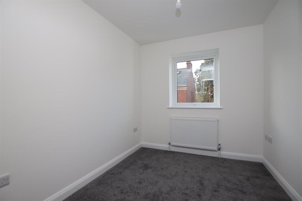 Bedroom 3.JPG