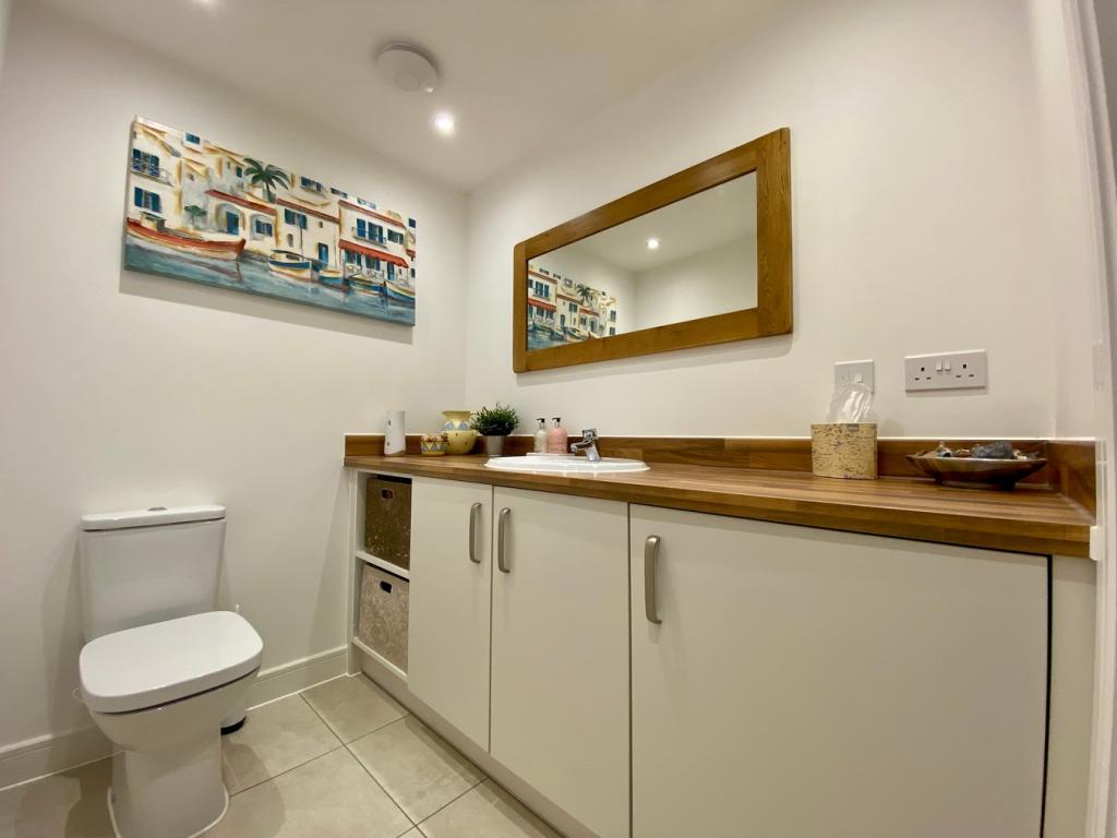 Ground Floor Cloakro