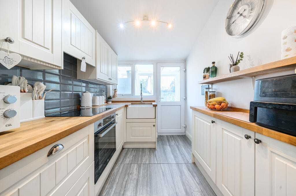 1346158968b9bfd5d8c82