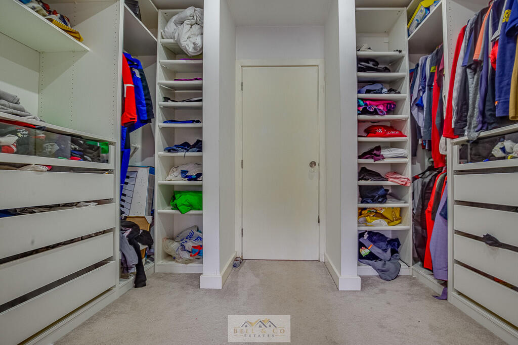 Dressing area