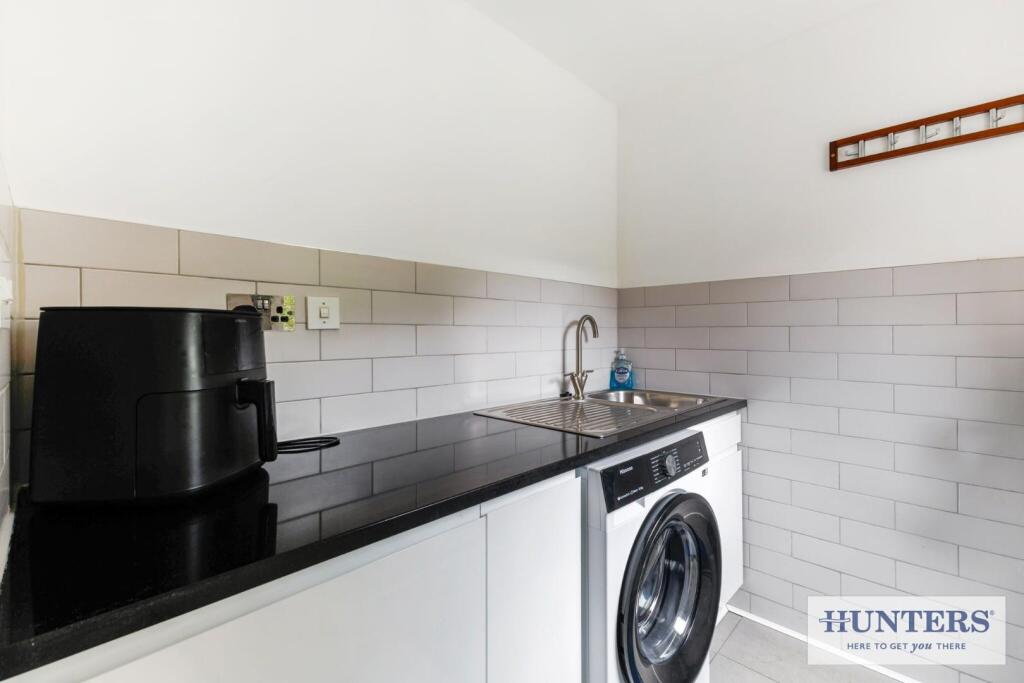 96930_7 Calverley Court Brayton (16) - Copy_low.jp