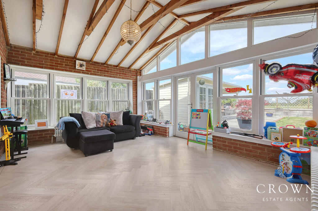 Garden Room/Play Room