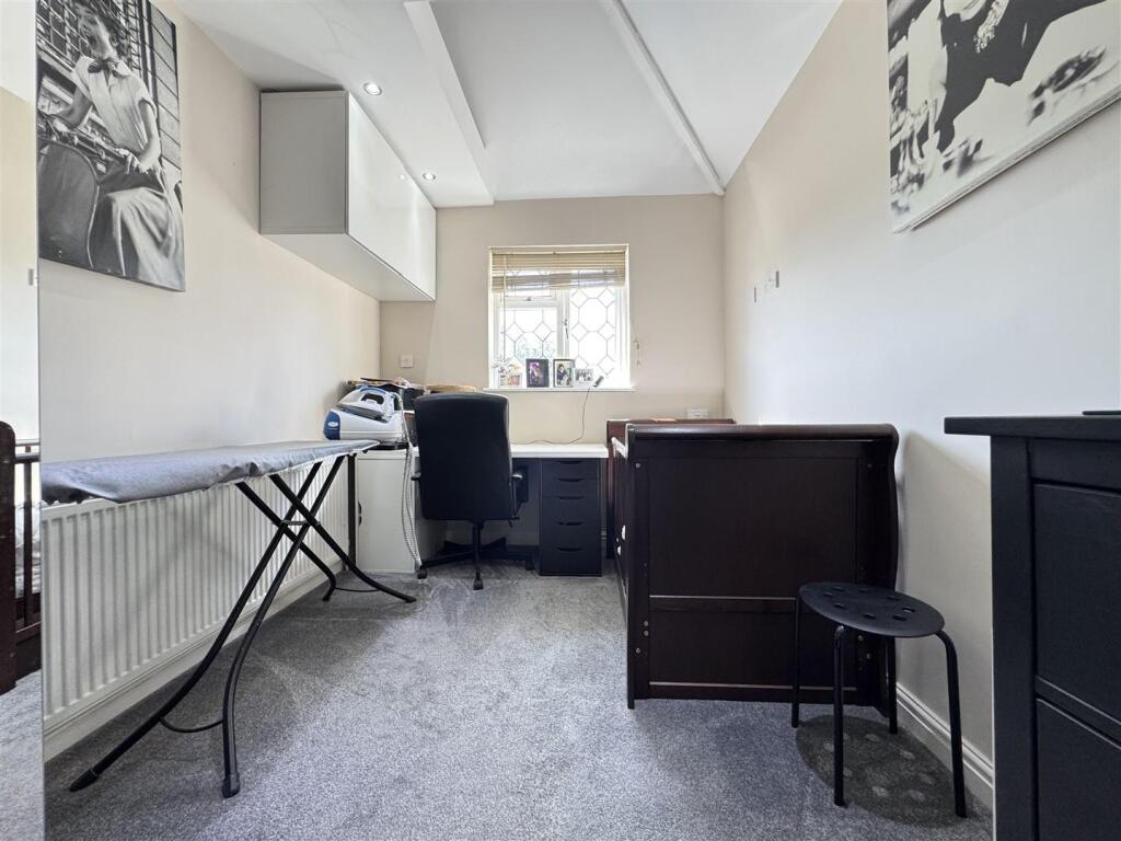 IMG_7944 (Large).JPG