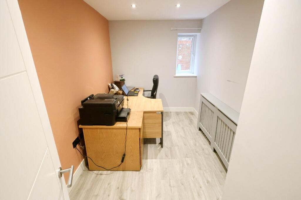 ADDITIONAL ROOM