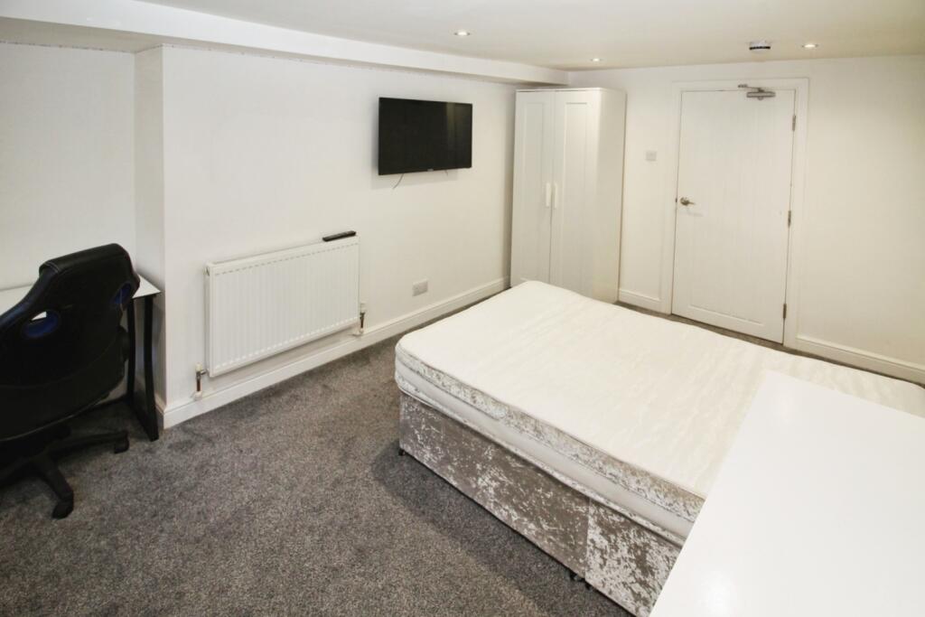 Lrg_cbfc2501-IMG_2476