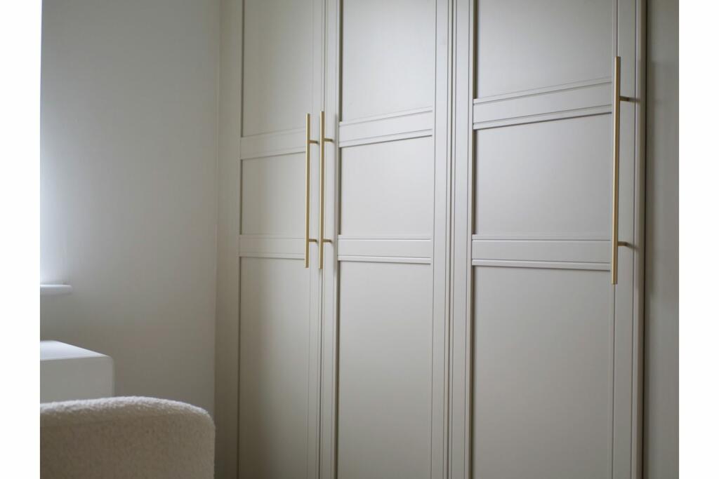 Dressing Room/ Bed 2