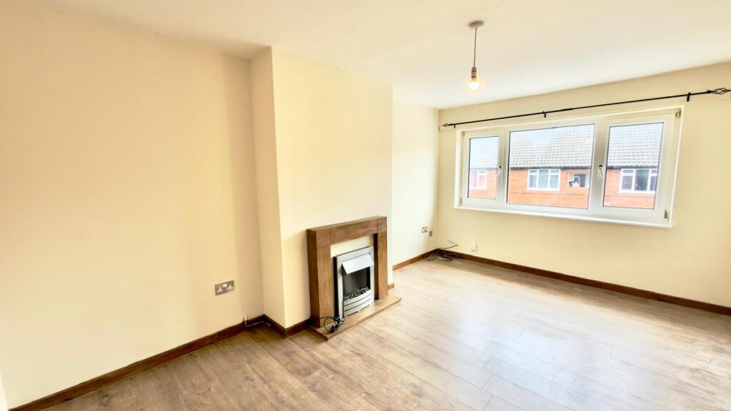 WhatsApp Image 2025-10-16 at 13.34.53 (3).jpeg