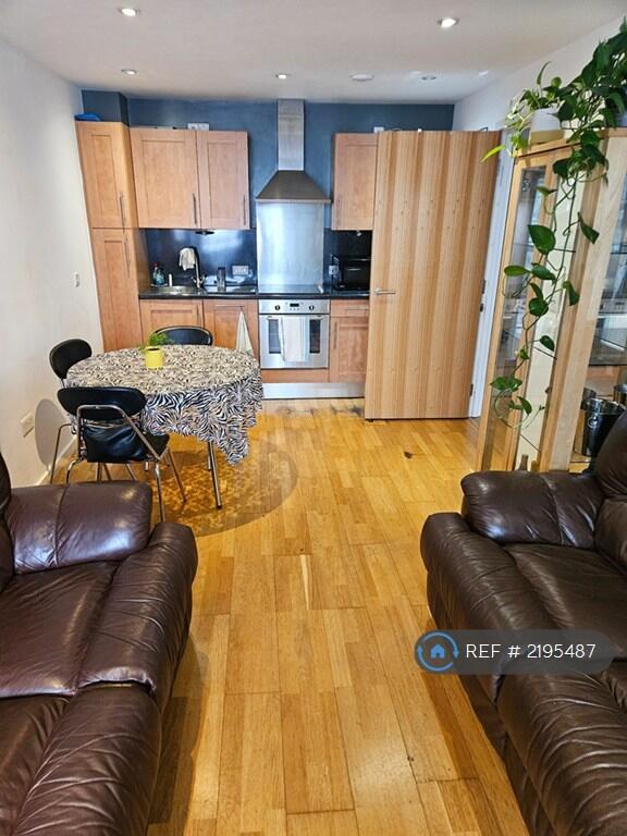 Kitchen/Lounge