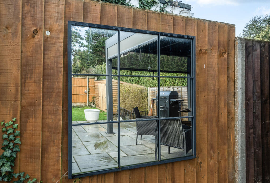 1396101-17-695e4d...