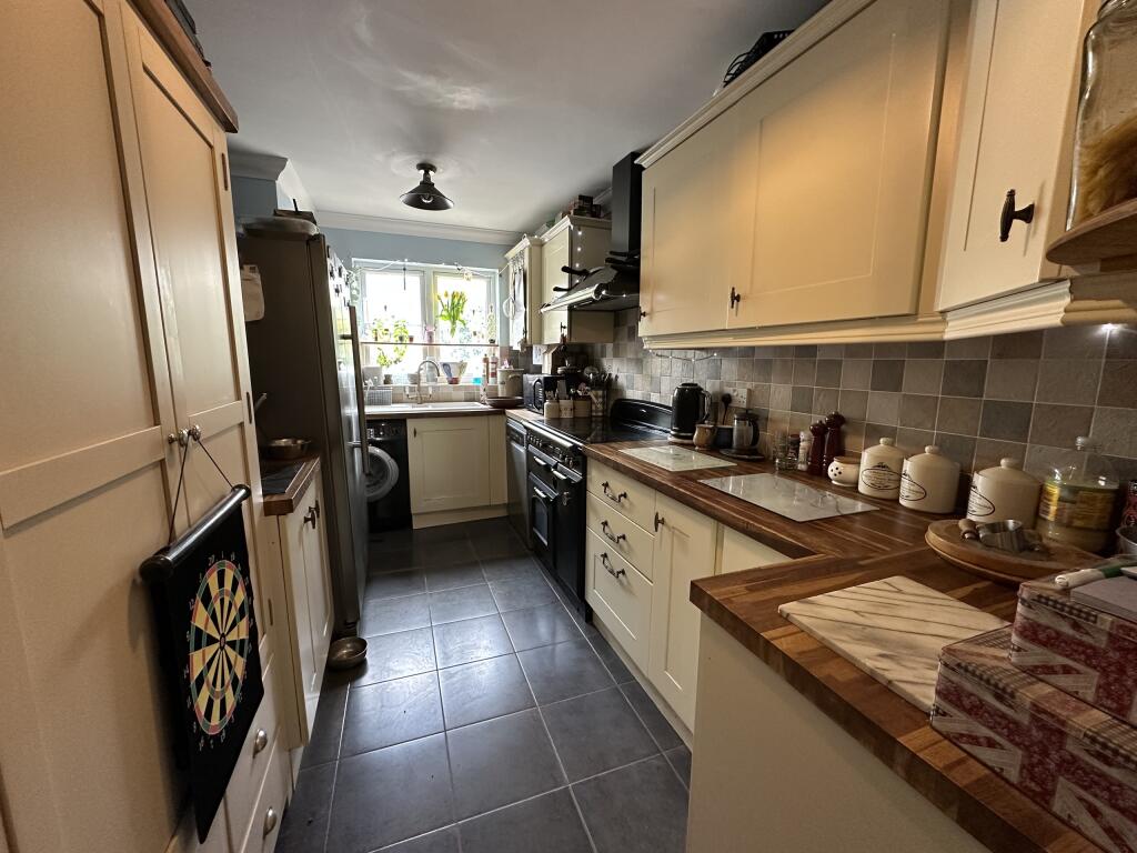 Photo 09-04-2025, 13 34 49