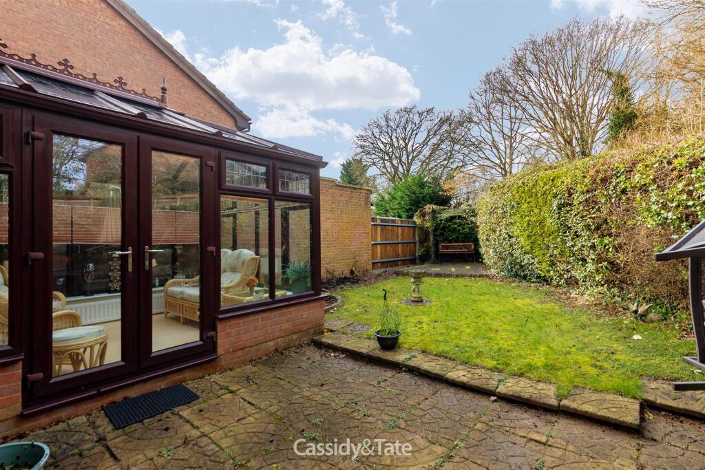 19 Portman Close_28.jpg