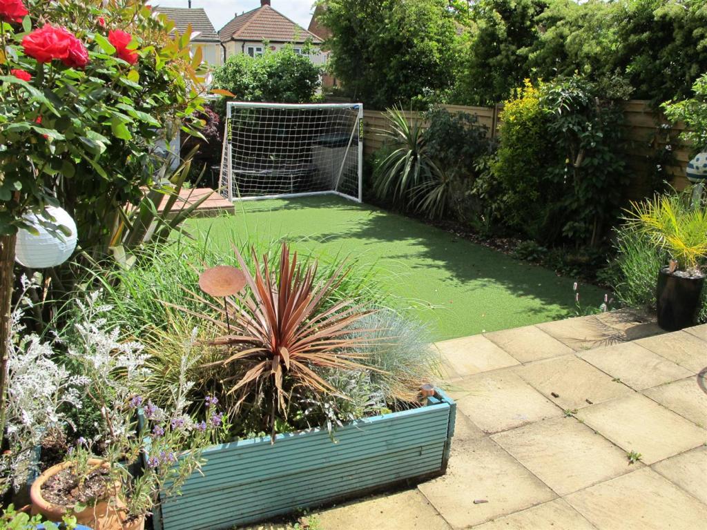 GARDEN